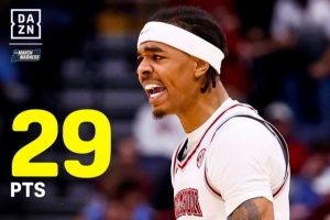 热门秀菲隆砍29分8板7助率队取胜 队友说他打球像亚历山大 - 资讯配图