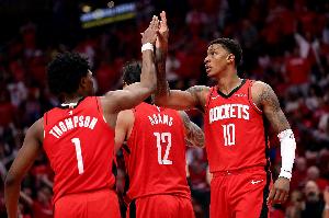 KD：阿门和小贾的表现对球队意味着很多 期待他们更上一层楼 - 资讯配图