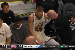 勇士官方:波尔津吉斯下背部酸痛 今日比赛回归成疑 - 资讯配图