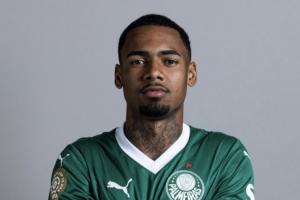 报价4000万！太阳报：纽卡关注21岁巴西边锋阿兰，或与利物浦竞争 - 资讯配图