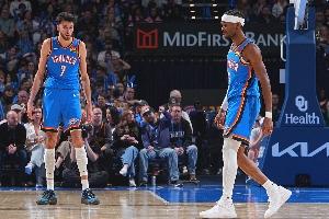 NBA彩经:湖人轻取魔术 骑士擒下鹈鹕 老鹰大胜勇士 火箭浇灭热火 - 资讯配图