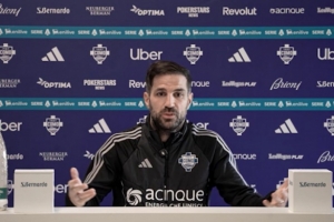 加斯佩里尼拒绝握手？小法：99%的精力应关注场上 而不是赛后纠纷 - 资讯配图