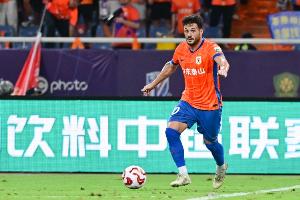 媒体人谈泰山队：高原放大冬训问题，瓦科阶段性下滑是足球规律 - 资讯配图