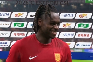 迪马塔：不会把功劳放到自己身上 今晚球队展现了重庆精神 - 资讯配图