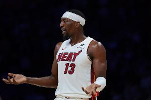 贝弗利：如果阿德巴约是刷的 那帮家伙早就人手一个83分了 - 资讯配图