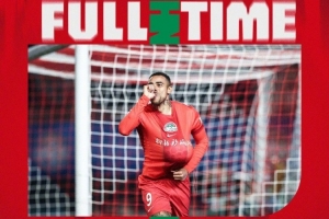 河南俱乐部彩陶坊1-1武汉三镇 古斯塔沃头球破门 - 资讯配图