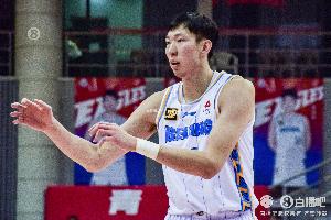 实在看不懂今天为什么还有人会喷周琦？罚球差点但影响力十足 - 资讯配图