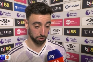 B费：对结果感到失望我们本可以取胜，阿马德倒地应判点球 - 资讯配图