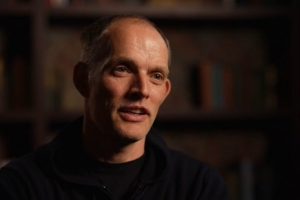 图赫尔：马奎尔在定位球方面能力出色 对梅努而言竞争才刚刚开始 - 资讯配图