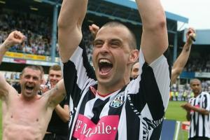 太阳报:前西布朗、切尔西球员克莱门特涉毒被捕,他哥是巴西助教 - 资讯配图