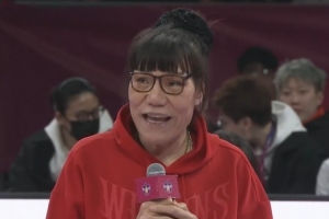 郑海霞寄语年轻内线球员：珍惜天赋 感恩机会 谦虚 谨慎 扎实训练 - 资讯配图