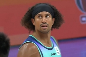 这比赛又臭又长！两队合计76罚！宁波42罚28中 广州34罚30中 - 资讯配图