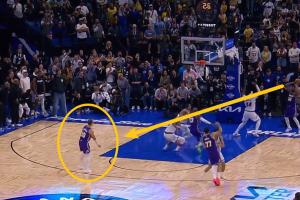 射手的自我修养！肯纳德接球前非常悠闲地整理了护臂 后稳稳命中 - 资讯配图