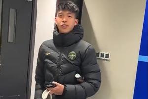 刘越评王钰栋采访争议：不完全是他的问题，国外球员都有相应培训 - 资讯配图