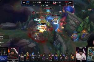 留学生懂LPL！小花生直播科普LPL赛区：打架决定一切 就是要狠狠干一波 - 资讯配图