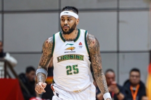 莫兰德:抱歉没能为球迷赢下比赛 但我们肯定能从这场比赛中进步 - 资讯配图