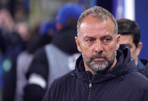 弗里克：霍安今天展示出全部实力 阿劳霍的进球非常重要 - 资讯配图