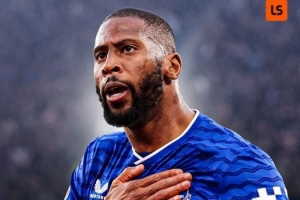 开闸泄洪！埃弗顿此前4次联赛踢切尔西0进球，这次一场进3球 - 资讯配图