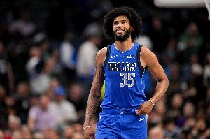 基德:巴格利为球队注入了活力 希望他每场至少出手两次三分 - 资讯配图