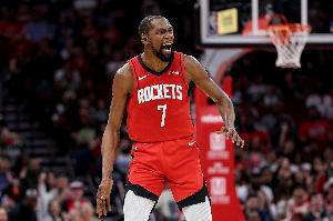 超神时刻!杜兰特生涯总分超越迈克尔·乔丹 升至NBA历史第五位! - 资讯配图