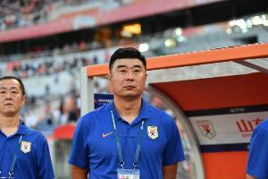 记者谈泰山队:漫不经心背后是轻敌,战术和人员有变化的必要性 - 资讯配图