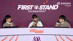 韩文流直播间在解说席无语：下把快开始了，要不是没法走我真走了 - 资讯配图