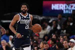 直播吧：丁威迪暂时不考虑CBA 他专注于NBA机会 - 资讯配图