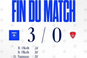 尽显风骨！欧塞尔6分钟染红最终3-0获胜，成法甲有数据以来首队 - 资讯配图