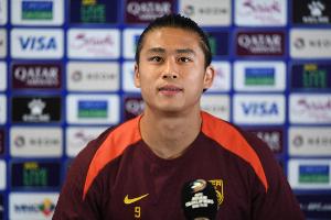 张玉宁:以最佳状态重逢老友 国足1月集训夯实基础 - 资讯配图