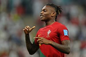 葡萄牙队官方:莱奥、莫拉退出本期集训,补招托卢卡前锋保利尼奥 - 资讯配图