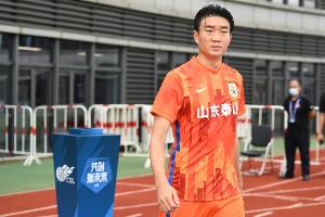 媒体人：戴琳以和山东球员做生意等旗号借钱，扯出王大雷只是其一 - 资讯配图