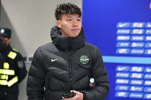 李平康：觉得王钰栋不是看不起媒体，还是俱乐部平日关心教育不够 - 资讯配图