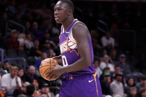 瑞安·邓恩:马卢阿奇和弗莱明进步巨大 前者信心十足敢投敢打 - 资讯配图