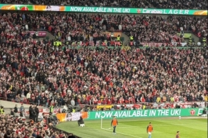 BBC：一名男子无票进入联赛杯决赛，成为英国首位被控蹭票罪的人 - 资讯配图