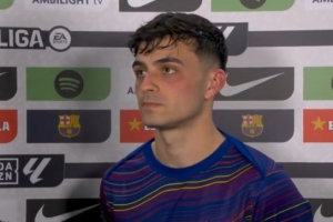 佩德里：霍安做出了很多精彩扑救，他控球时也是不可或缺的一员 - 资讯配图