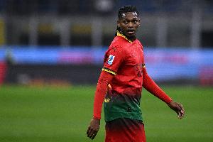 米体：伤情影响了莱奥的情绪，他对米兰非常忠诚、和队友关系融洽 - 资讯配图