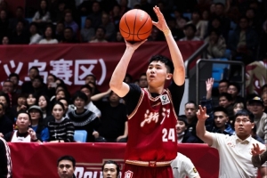 好好总结好好进步！李悦洲首发12分钟 5中0&三分3中0一分未得 - 资讯配图