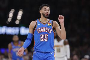 禁赛损失没罚款多！阿杰伊·米切尔和尚帕尼禁赛1场各损失1万+ - 资讯配图