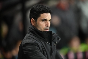 电讯报：这阿尔特塔是穆里尼奥假扮的吧？他又被导师战术性完爆了 - 资讯配图