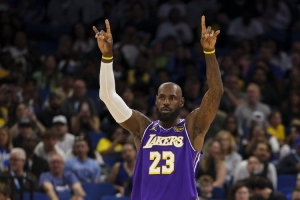 杰弗森：之前联盟门面的传承都很稳定 现在是25年来首次断档 - 资讯配图