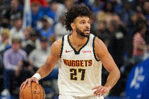 内外开花!贾马尔·穆雷半场11中7砍最高18分 三分7中4 - 资讯配图