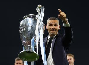 泰晤士报:曼城主席因海湾地区冲突,没有现身联赛杯决赛现场 - 资讯配图