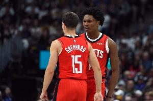 阿门和谢泼德本赛季均100+抢断 联盟第二对 比肩小卡+邓恩 - 资讯配图