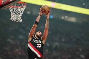 得分和三分都创新高!斯普利特:卡马拉最惊艳的不是进攻而是防守 - 资讯配图