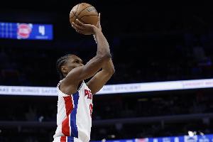 奥萨尔谈锁定季后赛:目标是追逐更高荣誉 就是夺冠 - 资讯配图