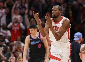 现役单场40+场次:哈登107场断档领衔 詹库分列二三 KD差库里一场 - 资讯配图