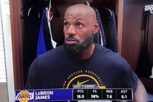 9连胜期间最喜欢球队哪一点？詹姆斯：我们的心理韧性十足！ - 资讯配图