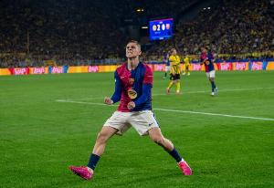 12球16助!世体称赞费尔明:他就是精准切割对手防线的手术刀 - 资讯配图