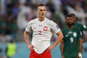 波兰主帅:米利克仍在国家队考虑范围内,不能放弃这样一名球员 - 资讯配图