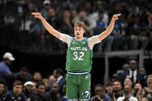 基德：米德尔顿把低位经验都传授给了弗拉格 这会让后者成长更快 - 资讯配图